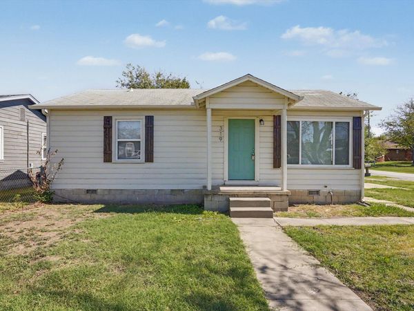 319 S Main Street, Owasso, OK 74055