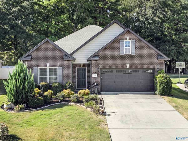 59 Churchill Terrace, Decatur, AL 35603