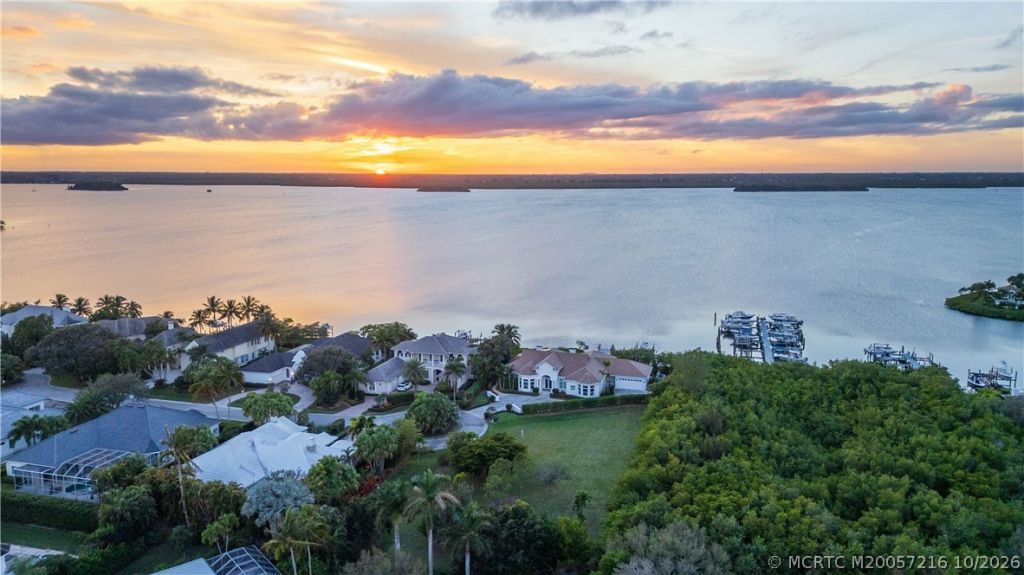 112 Sandpointe Drive , Vero Beach, FL 32963 Photo