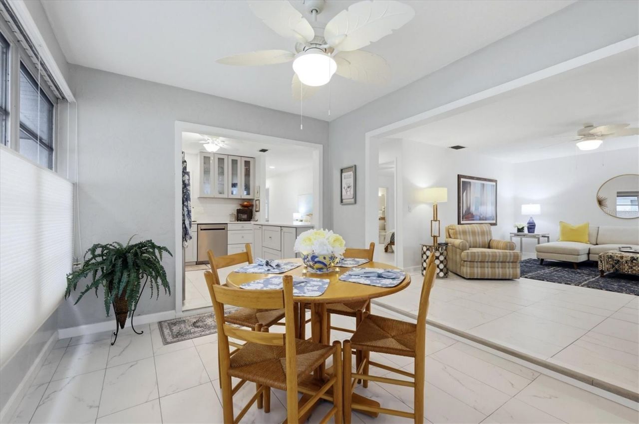 3978 Overlook Bend Terrace, Unit 25, Sarasota, FL 34232 Photo