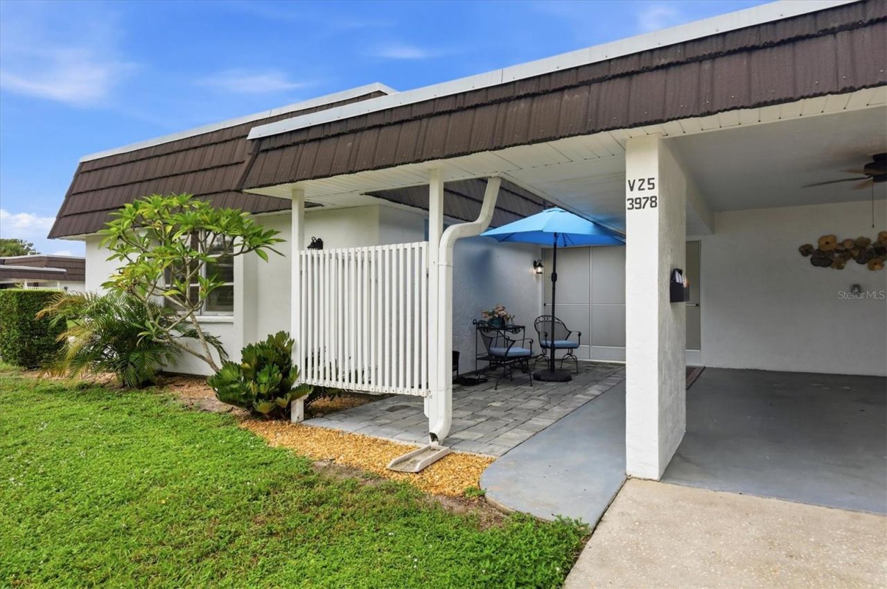 3978 Overlook Bend Terrace, Unit 25, Sarasota, FL 34232 Photo