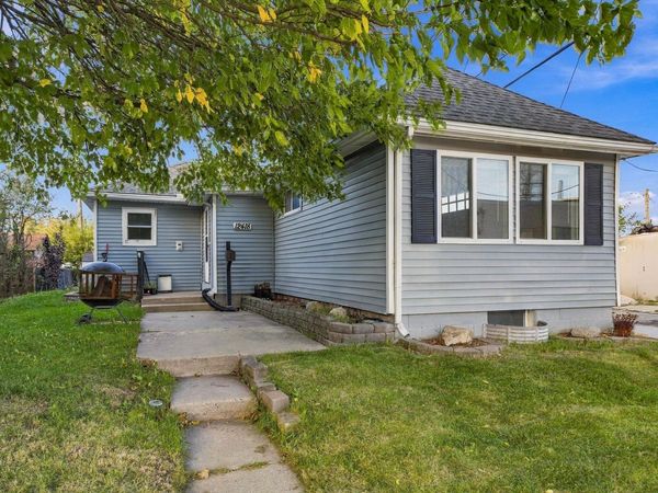12418 W Fairmont Ave, Butler, WI 53007
