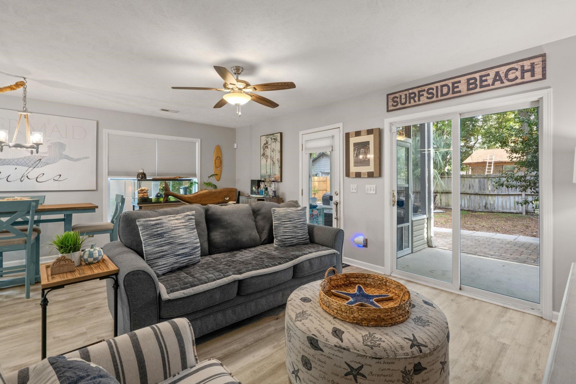 620 Melody Ln. Photo 12