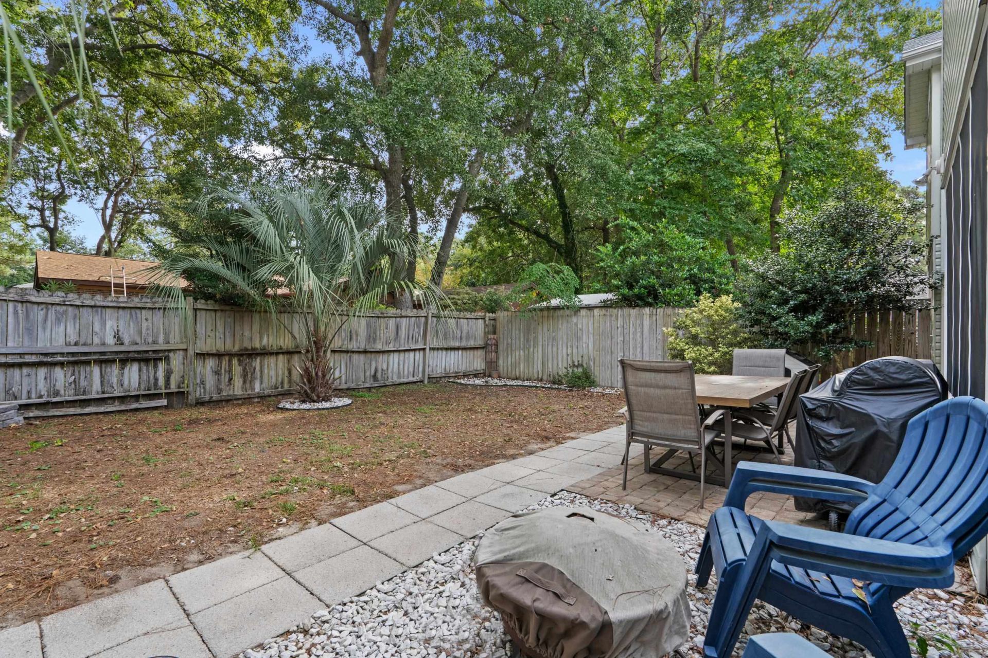 620 Melody Ln. Photo 24