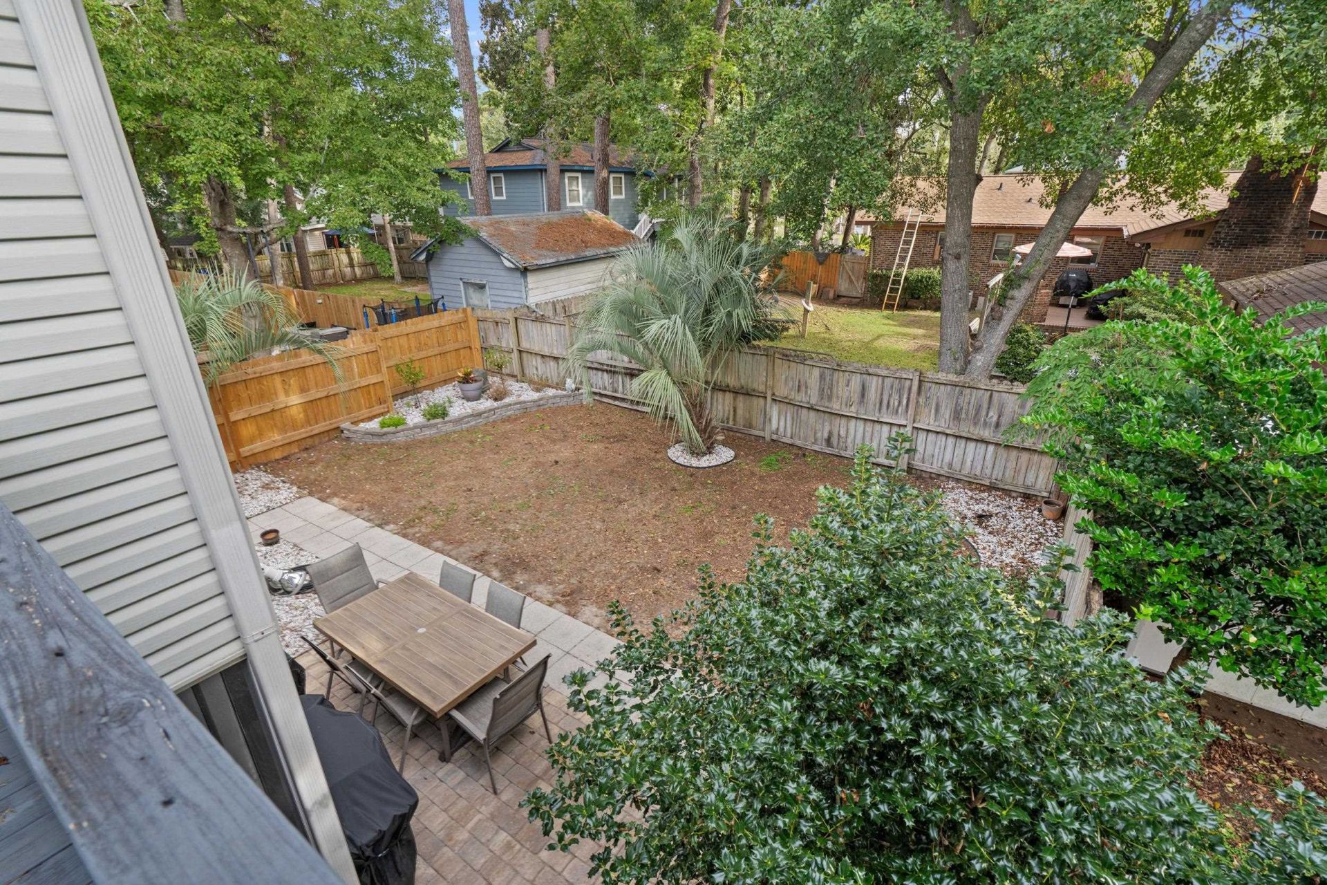 620 Melody Ln. Photo 32