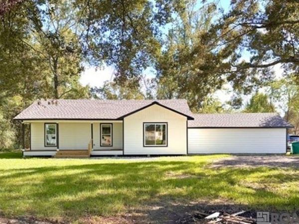 11608 Hwy 190, Walker, LA 70785