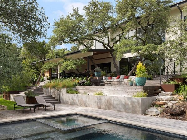 1001 Live Oak Ridge RD, West Lake Hills, TX 78746