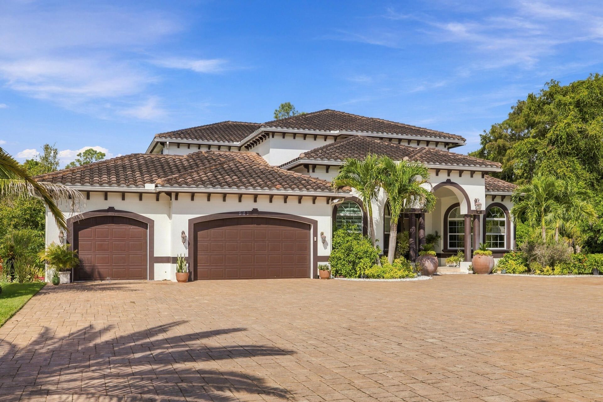 541 SW 17th St Sw, Naples, FL 34117 Photo