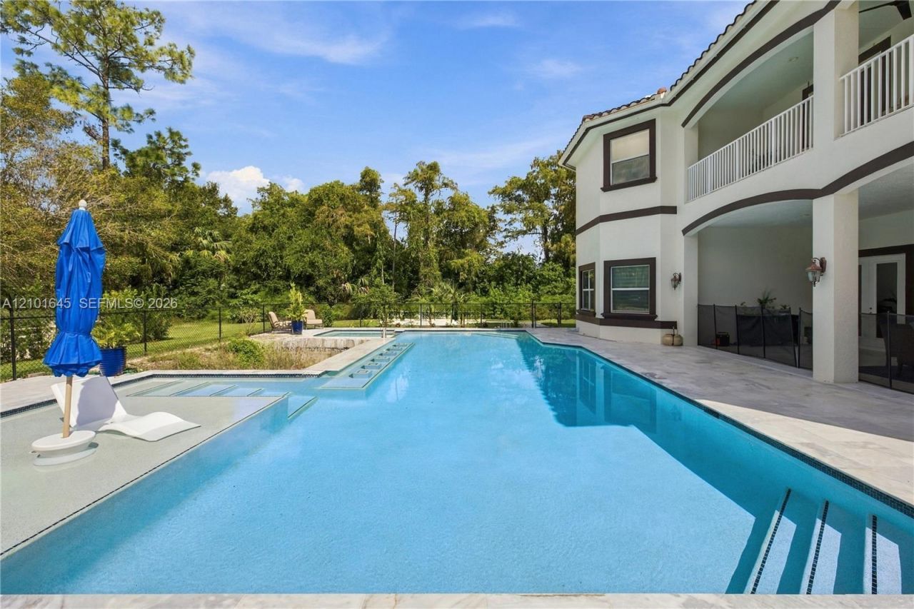 541 SW 17th St Sw, Naples, FL 34117 Photo