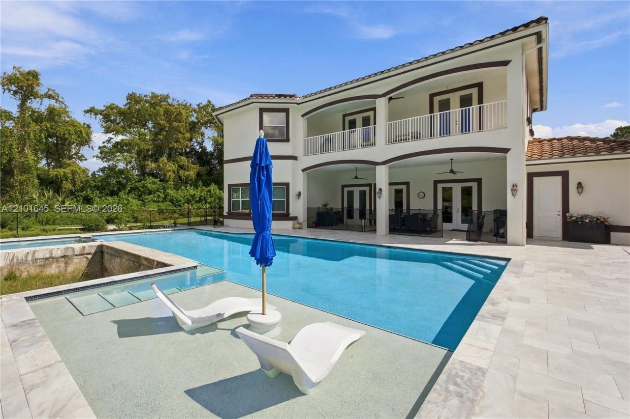541 SW 17th St Sw, Naples, FL 34117 Photo