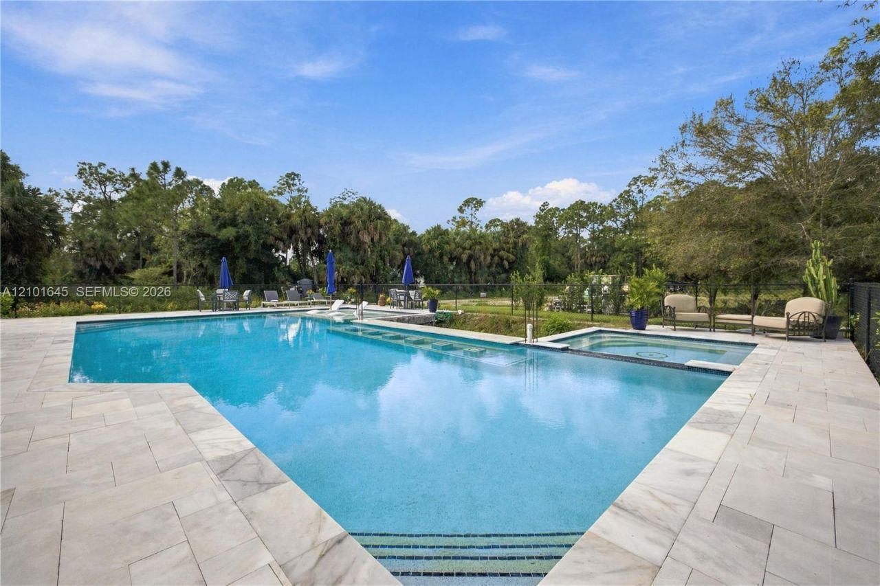 541 SW 17th St Sw, Naples, FL 34117 Photo