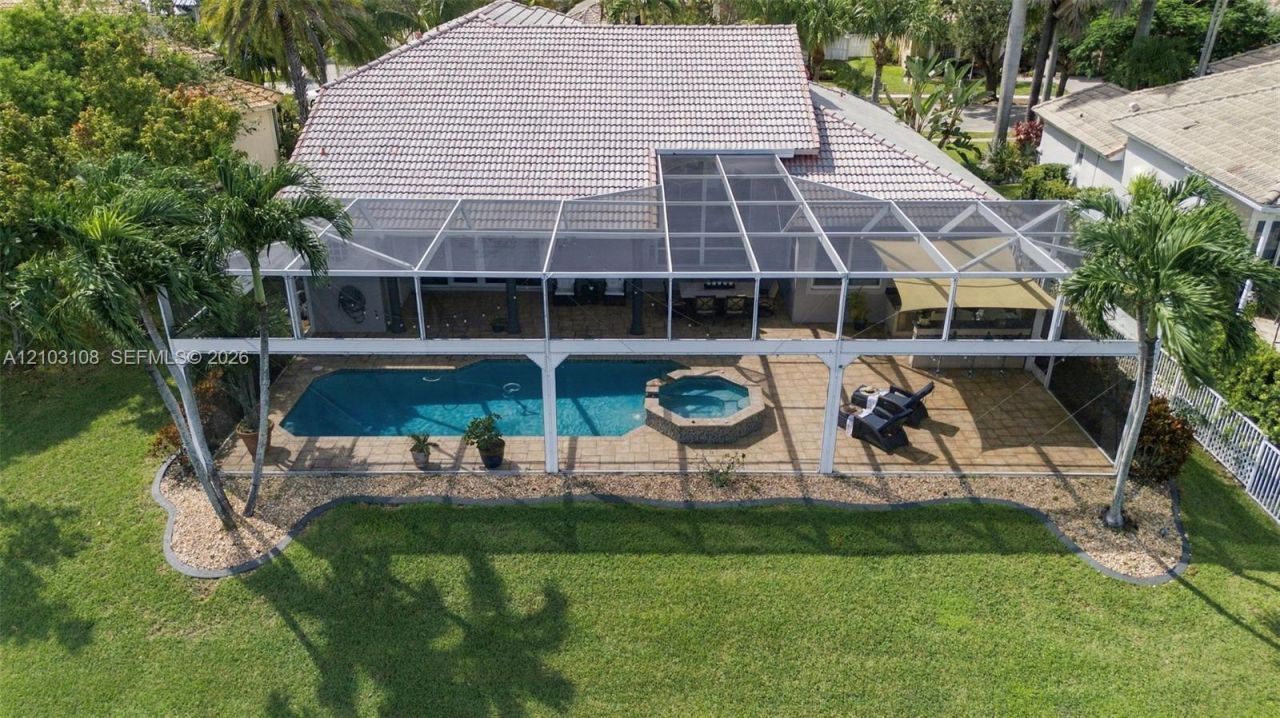 2015 NW 140th Ave, Pembroke Pines, FL 33028 Photo