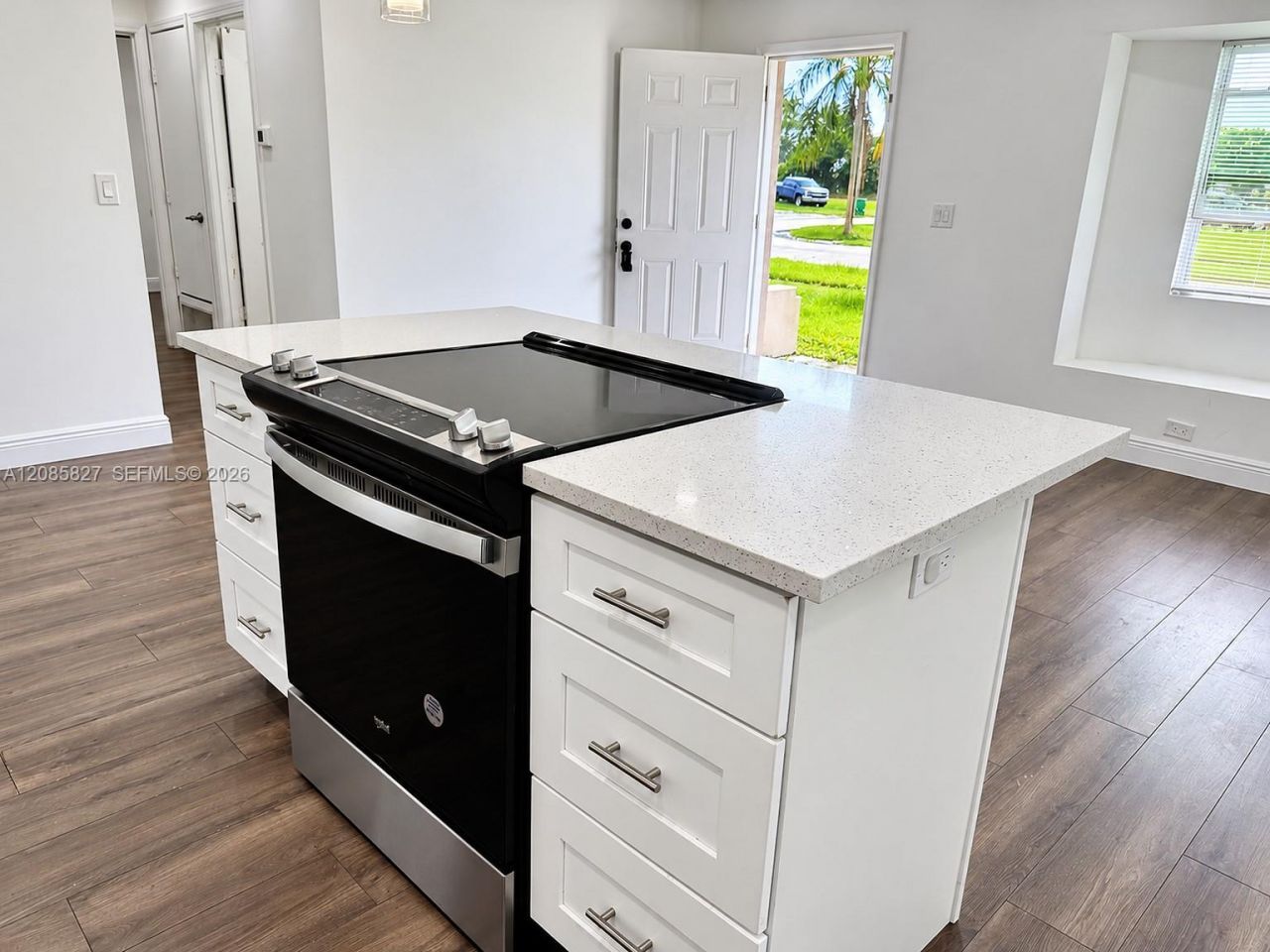 643 SW Ivanhoe Dr , Port Saint Lucie, FL 34983 Photo