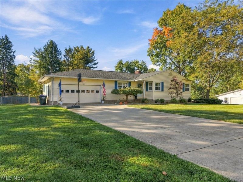 656 N Hidden Valley Road, Cuyahoga Falls, OH 44223 Photo 2