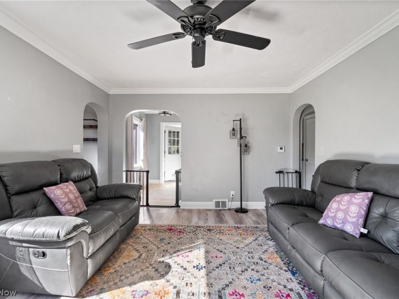 1415 Faircrest Street SE, Canton, OH 44707 Photo 9
