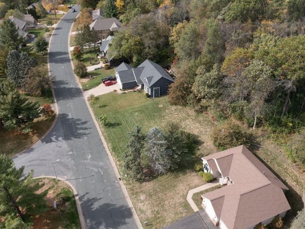 1805 Golf View Drive , River Falls, WI 54022