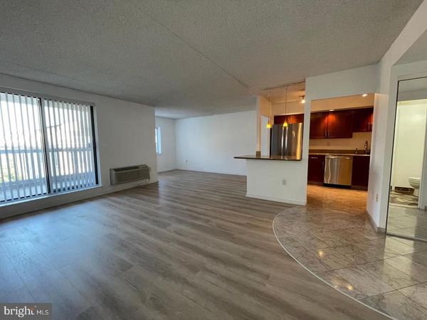 200-10 LOMBARD STREET, Unit 501, PHILADELPHIA, PA 19147