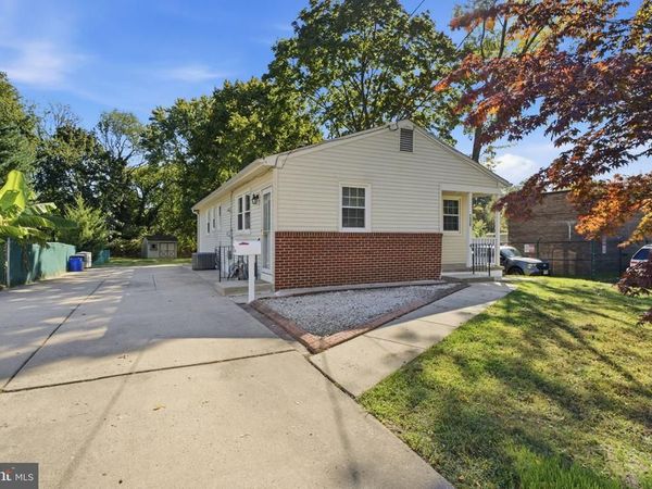 208 W CEDAR AVENUE W, OAKLYN, NJ 08107