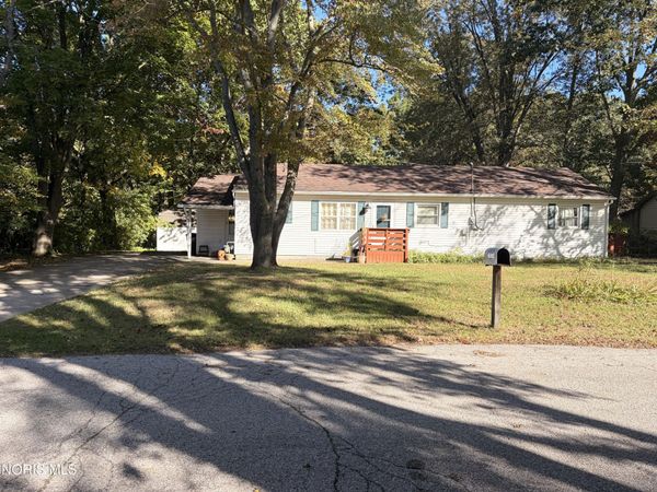 5834 Greenhaven Road , Sylvania, OH 43560