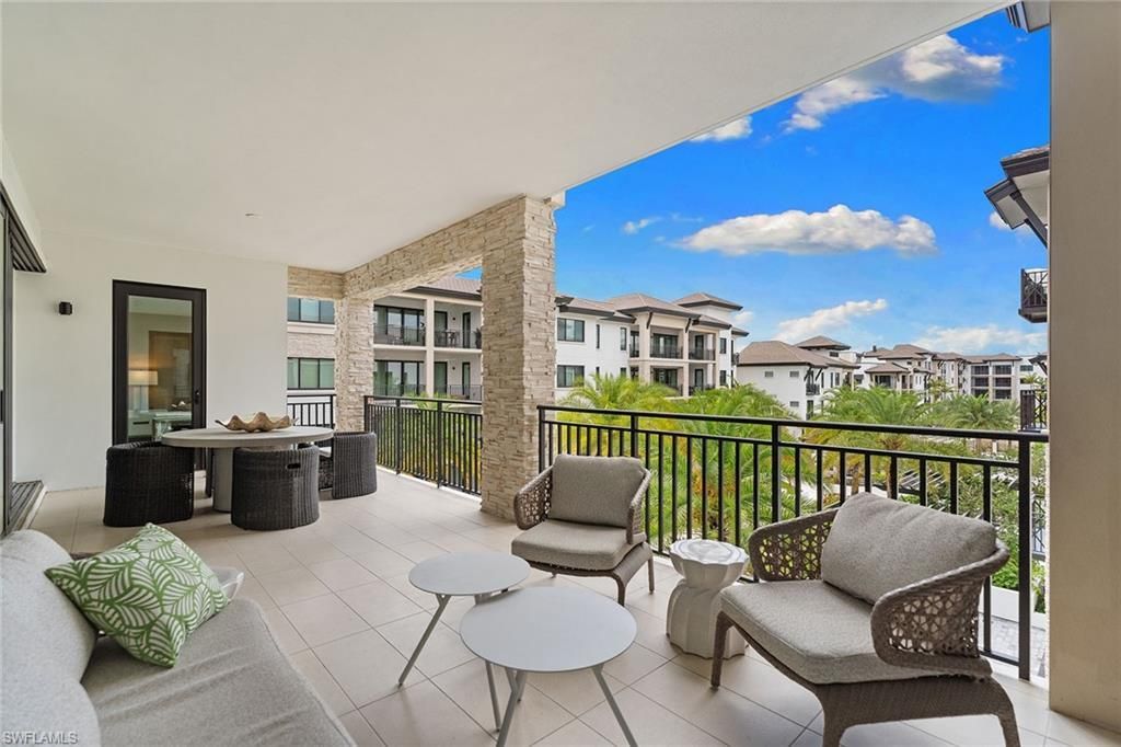 1130 3rd Ave S, Unit 416, Naples, FL 34102 Photo