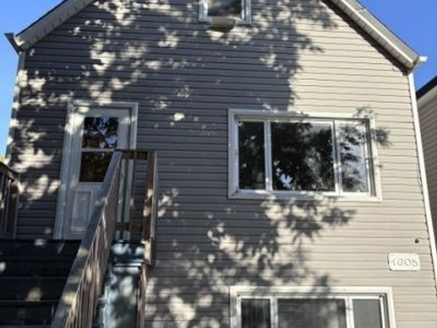 Main Photo