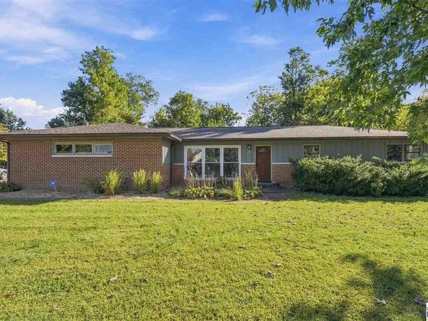 26 S Crescent Street, Terre Haute, IN 47802