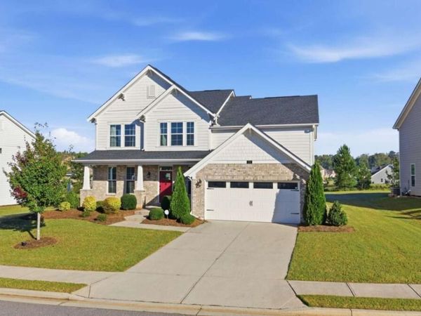 31 Candlewood Lane, Hoschton, GA 30548