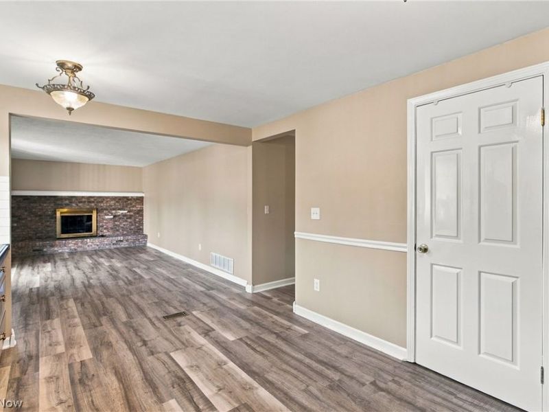 1005 Deepwood Drive, Macedonia, OH 44056 Photo 11