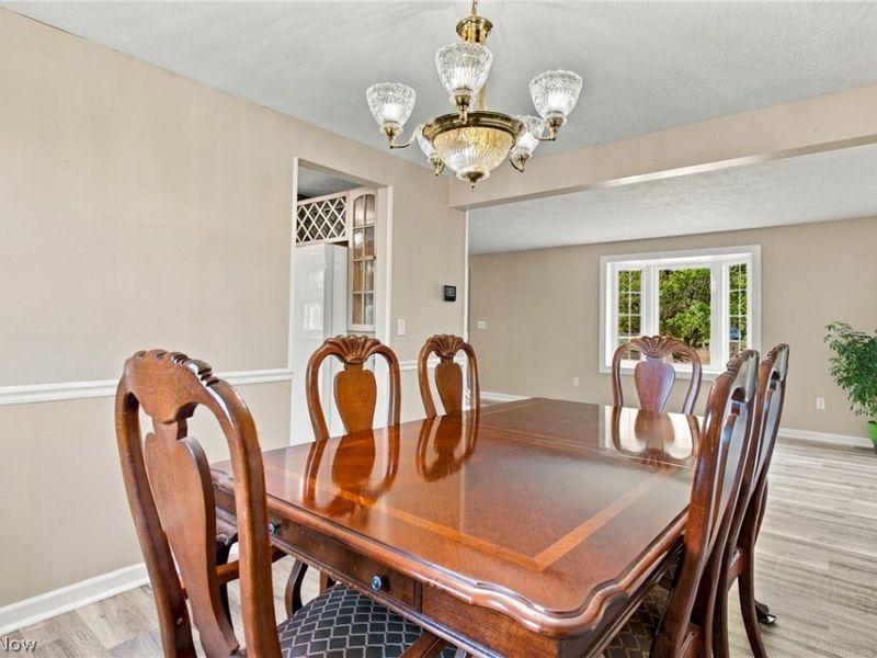1005 Deepwood Drive, Macedonia, OH 44056 Photo 7