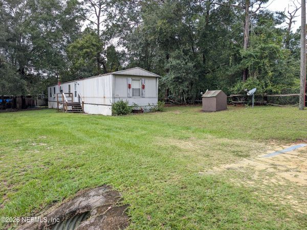 411 OFARRELL Avenue, Interlachen, FL 32148