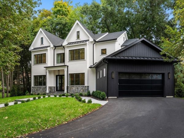 11 Amy Circle, Newton, MA 02468
