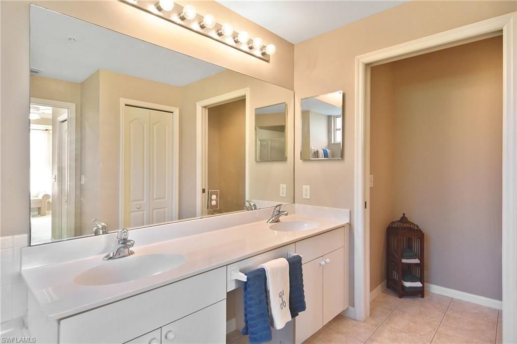 10265 Bismark Palm Way, Unit 1216, Fort Myers, FL 33966 Photo