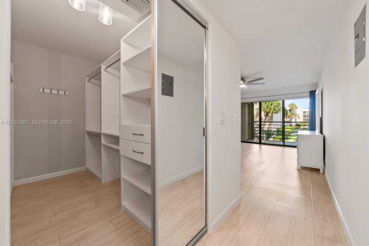 5850 Camino Del Sol , Unit 206, Boca Raton, FL 33433 Photo