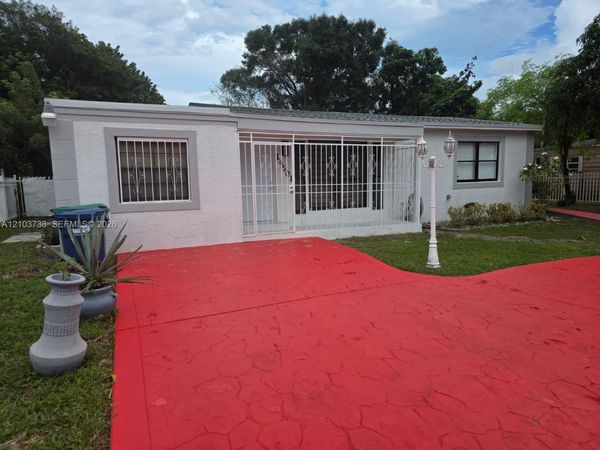 14501 NW 12th Ave, Miami, FL 33168