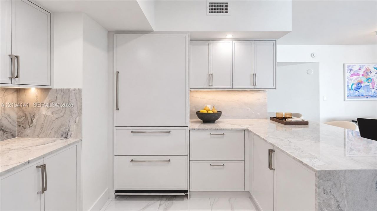 1330 West Avenue, Unit 708, Miami Beach, FL 33139 Photo