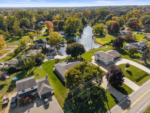 8500 28 Mile Road, Washington Township, Mi 48094