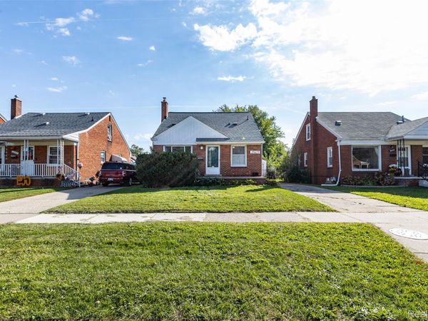 15625 Moore Avenue, Allen Park, Mi 48101