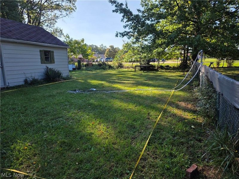 20400 Lindbergh Avenue, Euclid, OH 44119 Photo 7