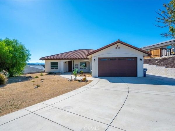 3415 Lakeside Village Drive, Paso Robles, CA 93446