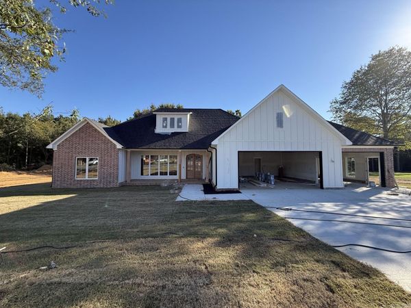 60 Ules Watson Drive , Greenbrier, AR 72058