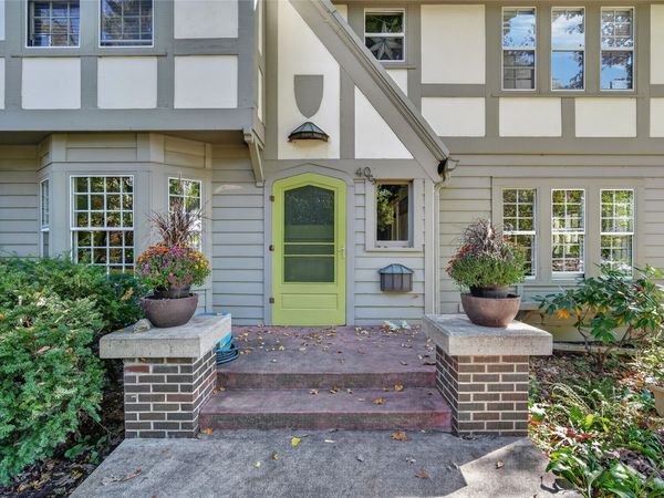 405 49th Street, Des Moines, IA 50312