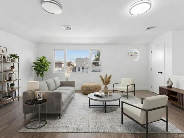 15715 110th Avenue , Jamaica, NY 11433