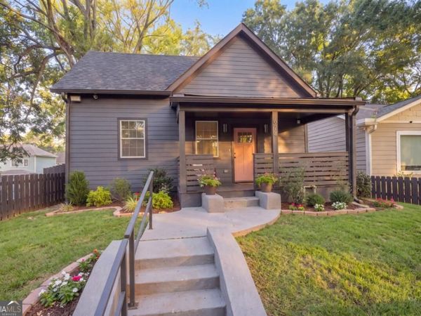674 Jett Street NW, Atlanta, GA 30318