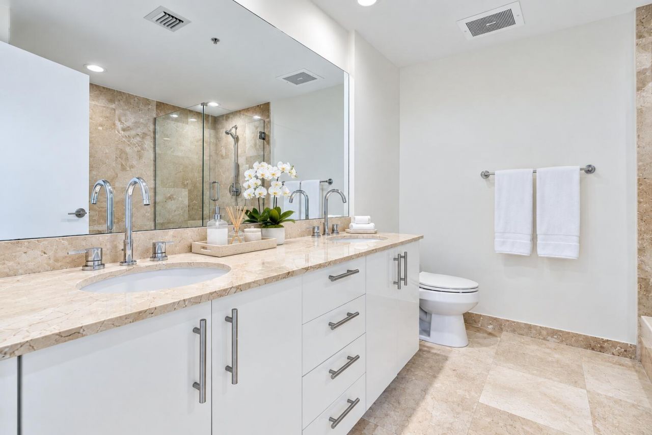 550 Okeechobee Boulevard, Unit 1207, West Palm Beach, FL 33401 Photo