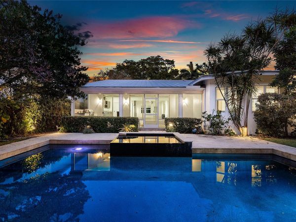 521 NE 8th Avenue, Fort Lauderdale, FL 33301