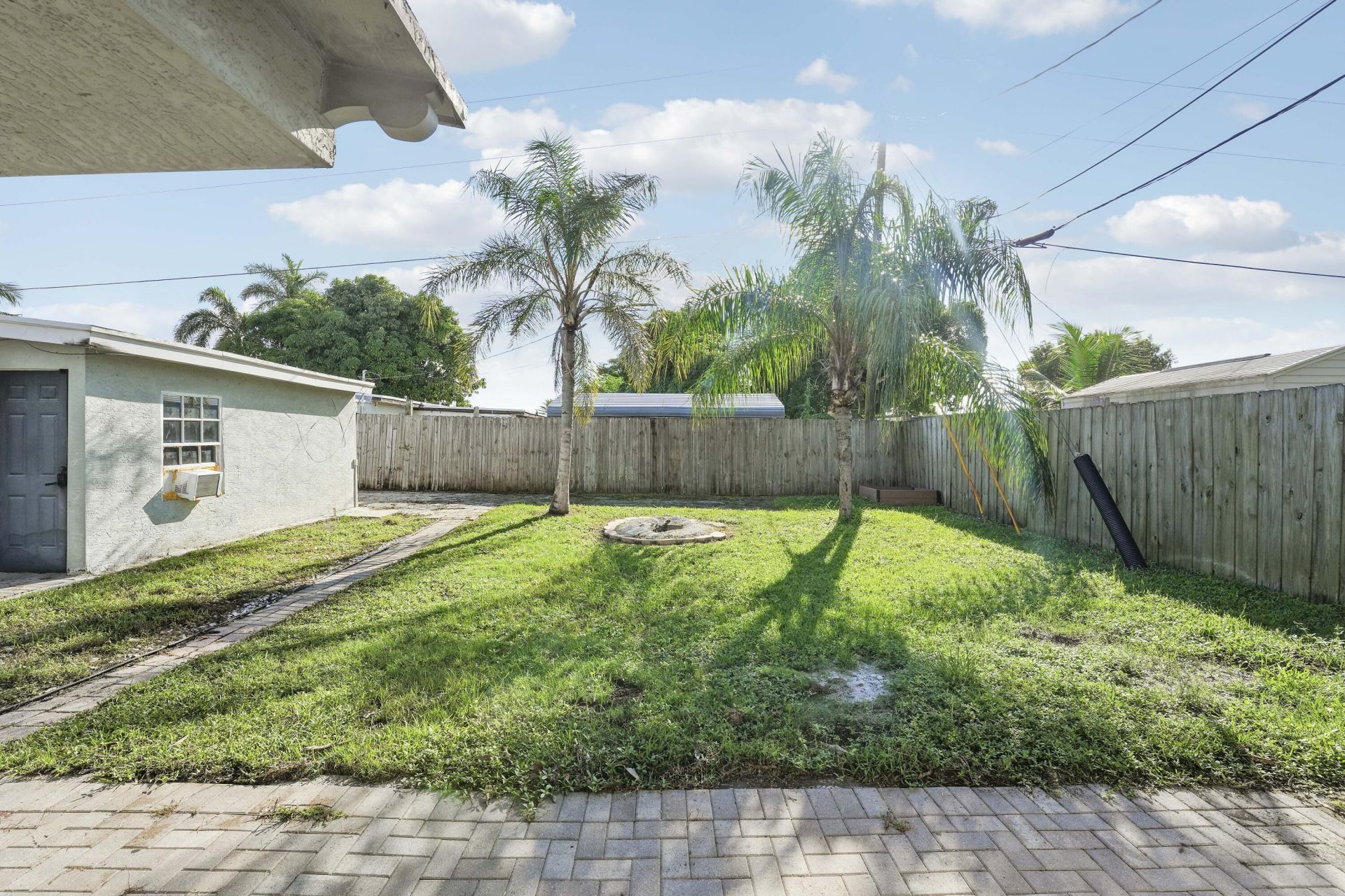 130 Plum Tree Drive, Lake Worth, FL 33462 Photo