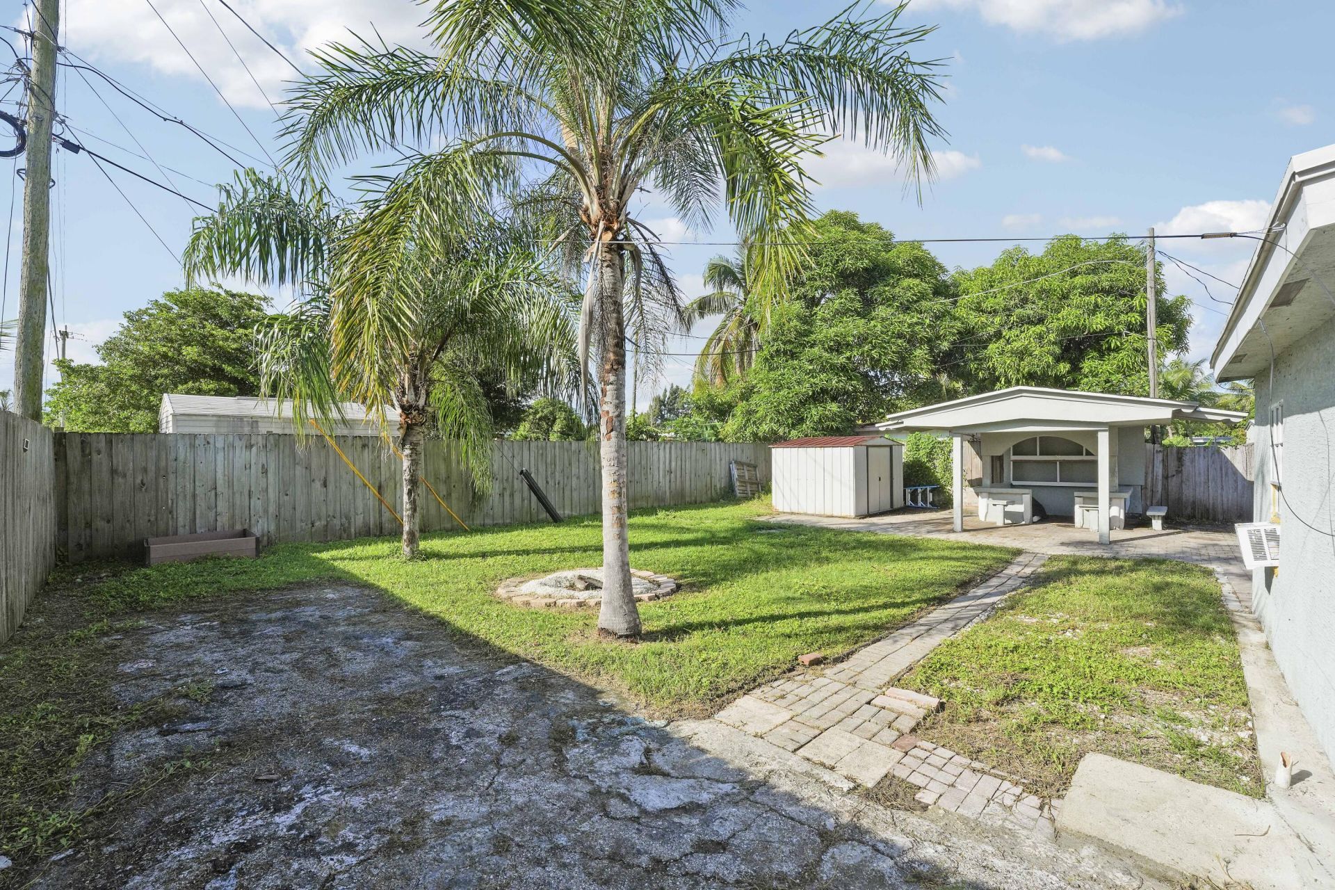 130 Plum Tree Drive, Lake Worth, FL 33462 Photo