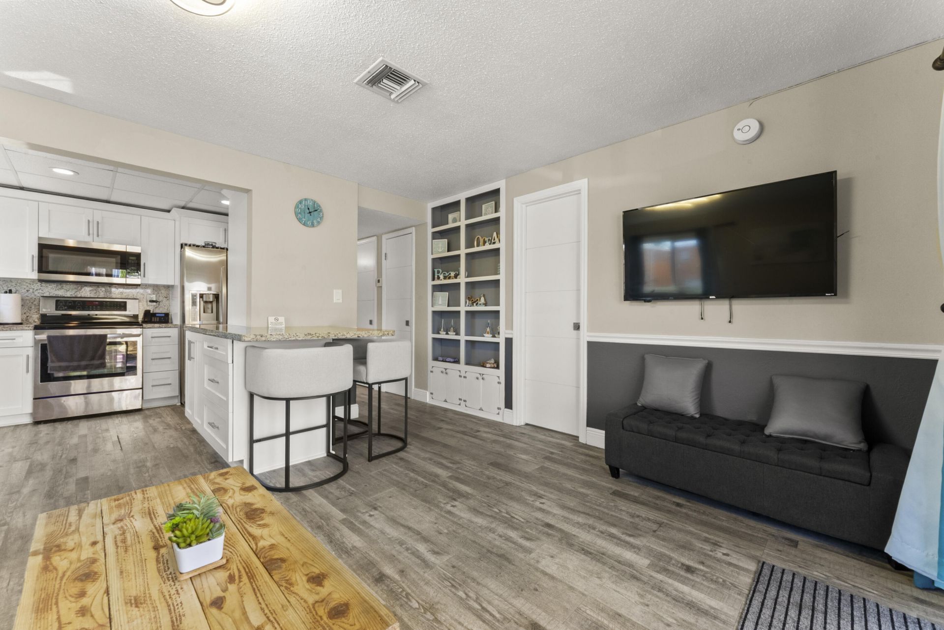 324 Roosevelt Street, Hollywood, FL 33023 Photo