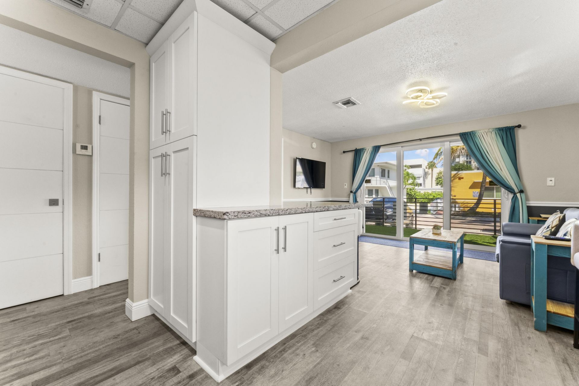 324 Roosevelt Street, Hollywood, FL 33023 Photo