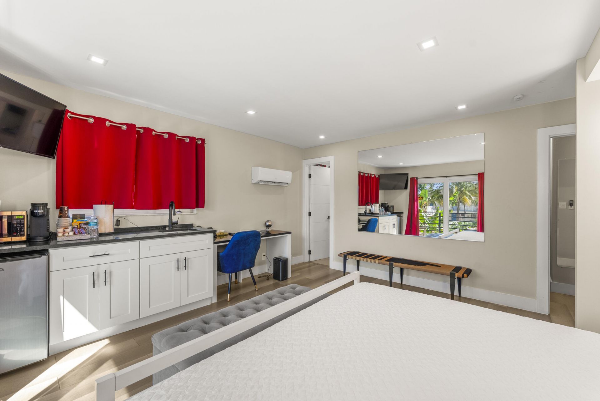324 Roosevelt Street, Hollywood, FL 33023 Photo